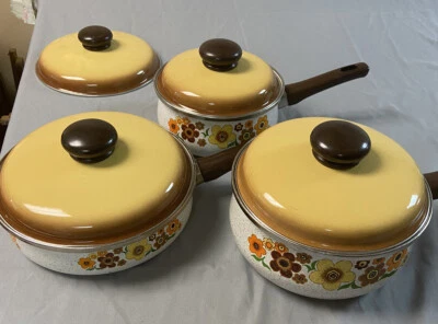 Harvest Blossom Porcelain Enamel Cookware 7 PC Set Pot Pans 70’s Retro VINTAGE - Image 1 of 4