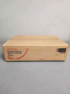 Xerox 005R00704 Black Developer Xerox 4110 - Picture 1 of 1