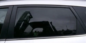 90593 rear window lh for KIA CARENS 1.6 G 2013-2019 2018 - Picture 1 of 8