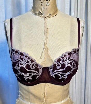 Sujetador Jezebel Mujer Borgoña Malla/Rosa Bordado Con Aros Talla 34C Usado  Foto 1 de 4