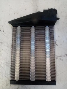 CZ0134100215 Heizkörper für VOLKSWAGEN PASSAT VARIANT (3C5) 851538 - Bild 1 von 3