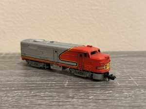 Rapido N Scale Santa Fe FA-1 #274. Used. - Picture 1 of 7