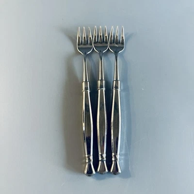 3 Oneida ACT Glossy Stainless Flatware Seafood Cocktail Forks Fork Set of 6 1/4" - Image 1 of 2