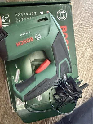 Stepler elétrico Bosch Ptk 3,6li  - Imagem 1 de 4