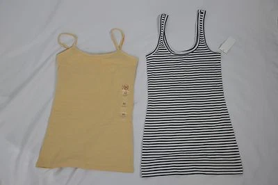 Mujer NUEVA Camiseta sin Mangas Pequeña Lote De 2 Beige Tostado Sólido Negro Blanco Rayas Sólido Foto 1 de 4