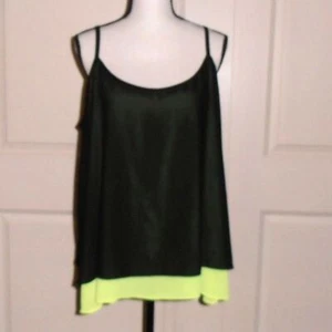 Torrid Größe 2 schwarz & neongrün Chiffon Cami Tank - doppellagig fließend - Bild 1 von 4