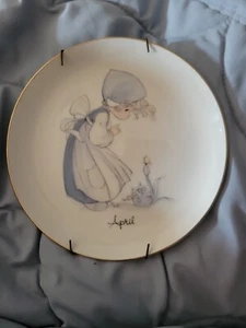 Collectible Decorative Plate - Precious Moments - Vintage 1983 - April 6.5" - Picture 1 of 7