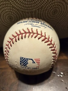 π₯2001 MLB 4th of July Rawlings baseball Game Used RARE!π₯ - Picture 1 of 3