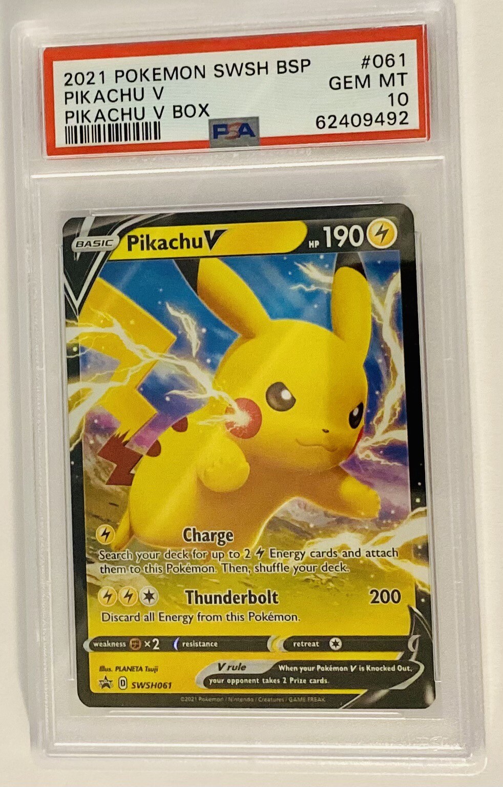 Pikachu V 2021 Sword & Shield: Black Star Promo #SWSH061 Pikachu V Box ...