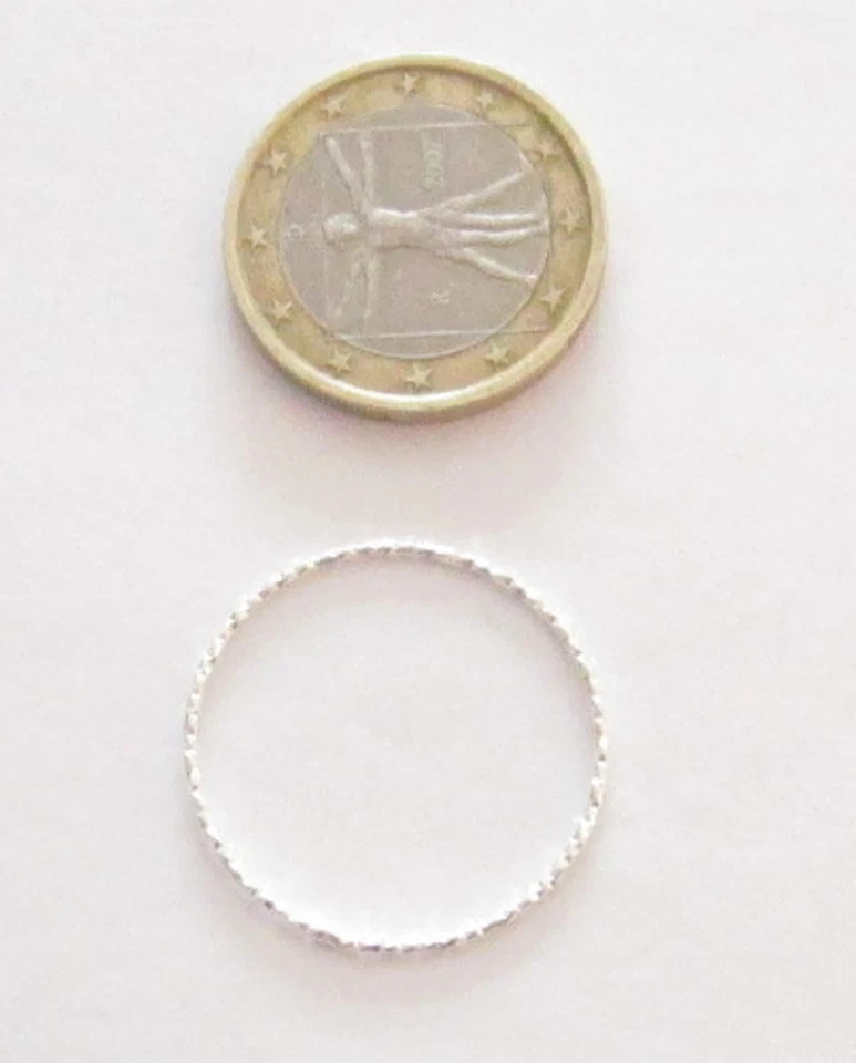 Basi orecchini connettori tondi martellati 20 mm  argento 925 2 pz. - Immagine 1 di 1