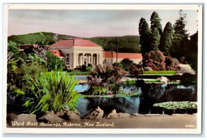 c1940's Ward Bath Buildings Rotorua New Zealand Vintage RPPC Photo Postcard - Picture 1 of 2
