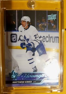 2023-24 Upper Deck Series 1 Matthew Knies Young Guns Deluxe #222 Leafs 008/250