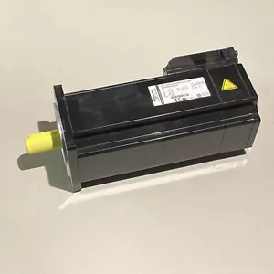 Schneider SM-100-40-050-P1-45-S1-B0 Servo Motor by ELAU AG - Picture 1 of 11