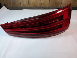 16-18 AUDI Q3 REAR RIGHT SIDE LIFTGATE LED TAIL LIGHT LAMP OEM 8U0945094AB - Bild 1 von 7