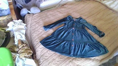 Vestido Biscotti Collezioni Niñas 3T Verde Oscuro Suave Acanalado Abotonado Largo Slv WOW Foto 1 de 4
