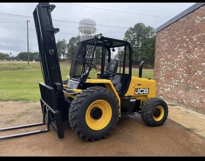 2018 JCB 930 4 Wheel drive Rough Terrain Forklift  - Image 1 of 4