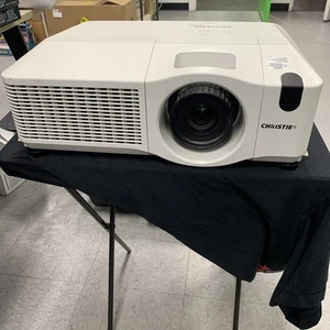 Christie LW400 LCD Projector Sold As Is - Picture 1 of 9