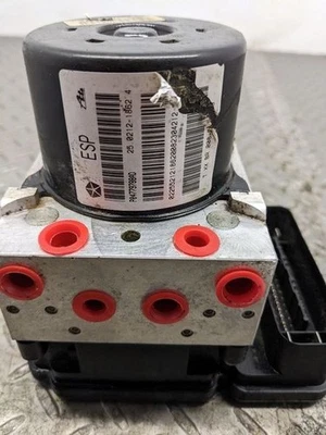 2012-2014 Jeep Wrangler 3.6L ABS Anti-Lock Brake Pump Assembly OEM - Image 1 of 2