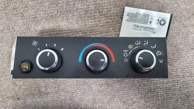 2008-2024 Express 2500/3500 Heat/AC Control panel dash mounted, w/o rear defrost — 第 1/4 张图片