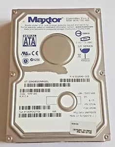 80 GB SATA Maxtor DiamondMax Plus 9 6Y080M0 7200 rpm 8 MB HDD 3,5" disco rigido - Foto 1 di 1
