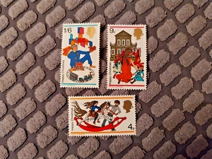 GB STAMPS 1968 CHRISTMAS - Picture 1 of 2