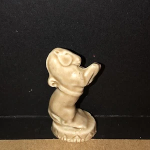 Red Rose Tea WADE Whimsies Porcelain Figurine Brown Rearing Circus Horse - Picture 1 of 4