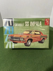 AMT/Ertl '70 Chevrolet SS Impala Vintage Series 1:25 Model Kit NUOVO SIGILLATO - Foto 1 di 3