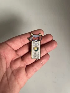 Vintage 1998 Anaheim Angels Field Pin Eröffnungstag Baseball Edison Revers Krawattennadel - Bild 1 von 2
