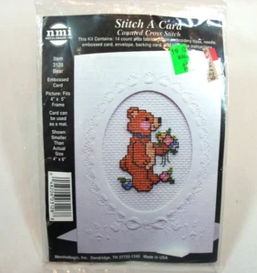 NeedleMagic Inc Kit punto croce #3126 carta in rilievo orso - Made in USA - Foto 1 di 3
