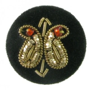 Mittelgroßer Stoffknopf mit doppeltem Paisley Design, Zardozi Stickerei Arbeit, Perlen - Bild 1 von 1