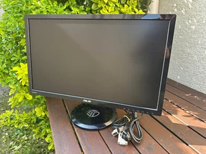 Ecran Asus VG278HE 27" 144Hz 1920x1080 Affichage 3D Nvidia 3D vision - Photo 1/11