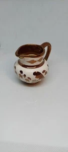 Old Castle Copper Lustre Ware Small Pitcher Made England 2.2/5" Tall Vintage Old - Picture 1 of 7