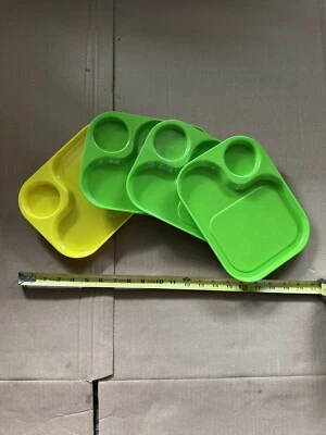 Platos de almuerzo divididos de melamina de plástico duro - fuertes - juego de 4 - verde - amarillo  Foto 1 de 3