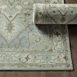 Adelaide Hand Tufted Ballard Designs Wool Rug. 100% Woolen Authentic area rugs - Picture 1 of 6
