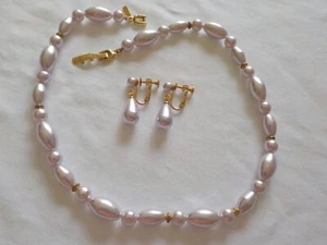 Vintage Marvella Faux Pearl Necklace 17.5" & Dangle Earrings 1" Light Lavender - Picture 1 of 6