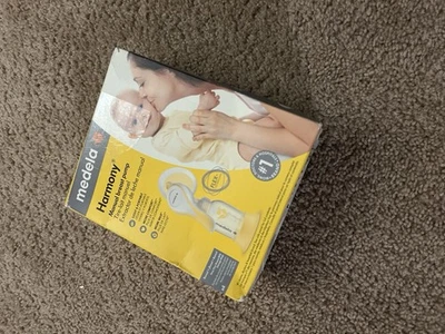 Medela Manual Breast Pump with Flex Shields Harmony Single Hand - New - Image 1 of 4