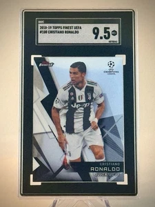 2018-19 Topps Finest UCL Calcio Cristiano Ronaldo #100 SGC 9,5 MT Juventus - Foto 1 di 1