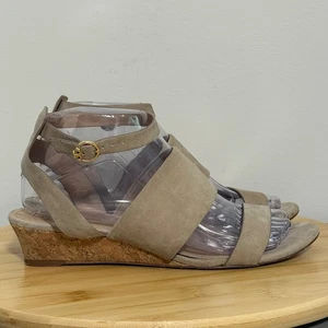 Tory Burch Women's Size 8M North Suede Low Cork Wedge Strappy Buckle Sandal Tan - Picture 1 of 10