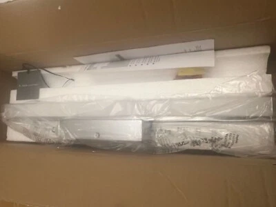 Tech Lighting 700BCLUFS24C-LED930 Lufe LED 24" Chrome Bath/Wall Light, Square - Image 1 of 4