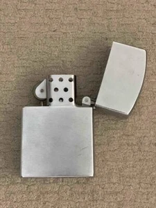 Large Vintage 6-1/2" Tall Chrome Flip Top Novelty Lighter - Picture 1 of 9
