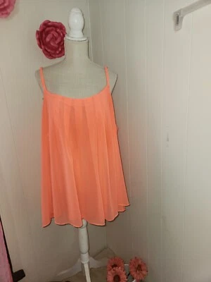 Blusa sin mangas Lane Bryant talla 22 rosa forrada transparente correa ajustable plisada frontal Foto 1 de 4