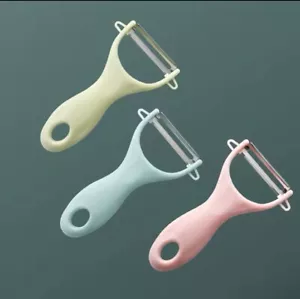 Fruit and vegetable peeling knife handheld stainless steel kitchen tool. - Picture 1 of 5