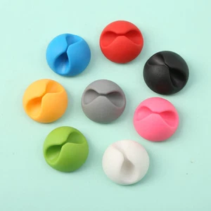 8 cavi clip impugnatura scrivania organizzatore da parete cavo desktop tipo supporto caricabatterie USB - Foto 1 di 10