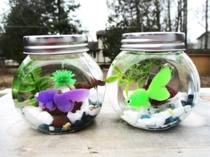 Mini fishbowl with toy fish. Toys and Hobbies, childrens toys, toy aquarium - Picture 1 of 5