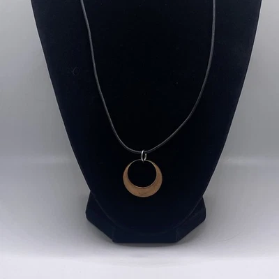 "Collar moderno estilo boho simple cobre metal círculo colgante cordón negro 18""" Foto 1 de 4