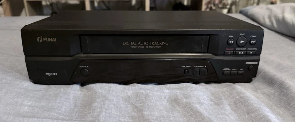 Videoregistratore Funai 17A-200 VCR VHS  - Immagine 1 di 4