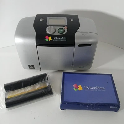 Epson PictureMate Personal Photo Lab B271A. Untested. Comes With Paper And Roll - Image 1 of 4