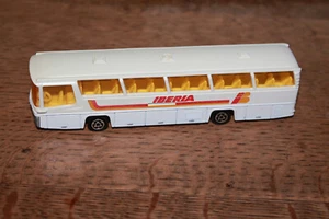 Majorette 1:87/H0 n. 373 autobus Neoplan Iberia bianco BUS - Foto 1 di 7