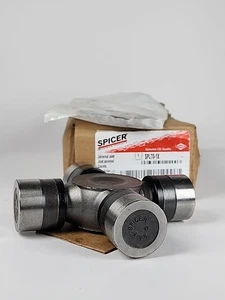 Dana SPL70-1X Universal Joint For Select 03-18 Chevrolet GMC Hino Ram Models - Picture 1 of 2