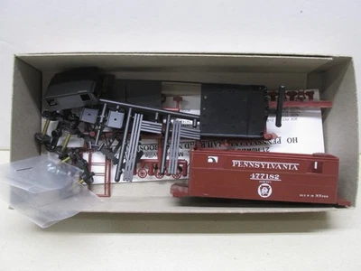 BOWSER # 55035 ~PENNSYLVANIA CIRCLE KEYSTONE N-5 CABOOSE # 477182 ~ HO SCALE - Image 1 of 2